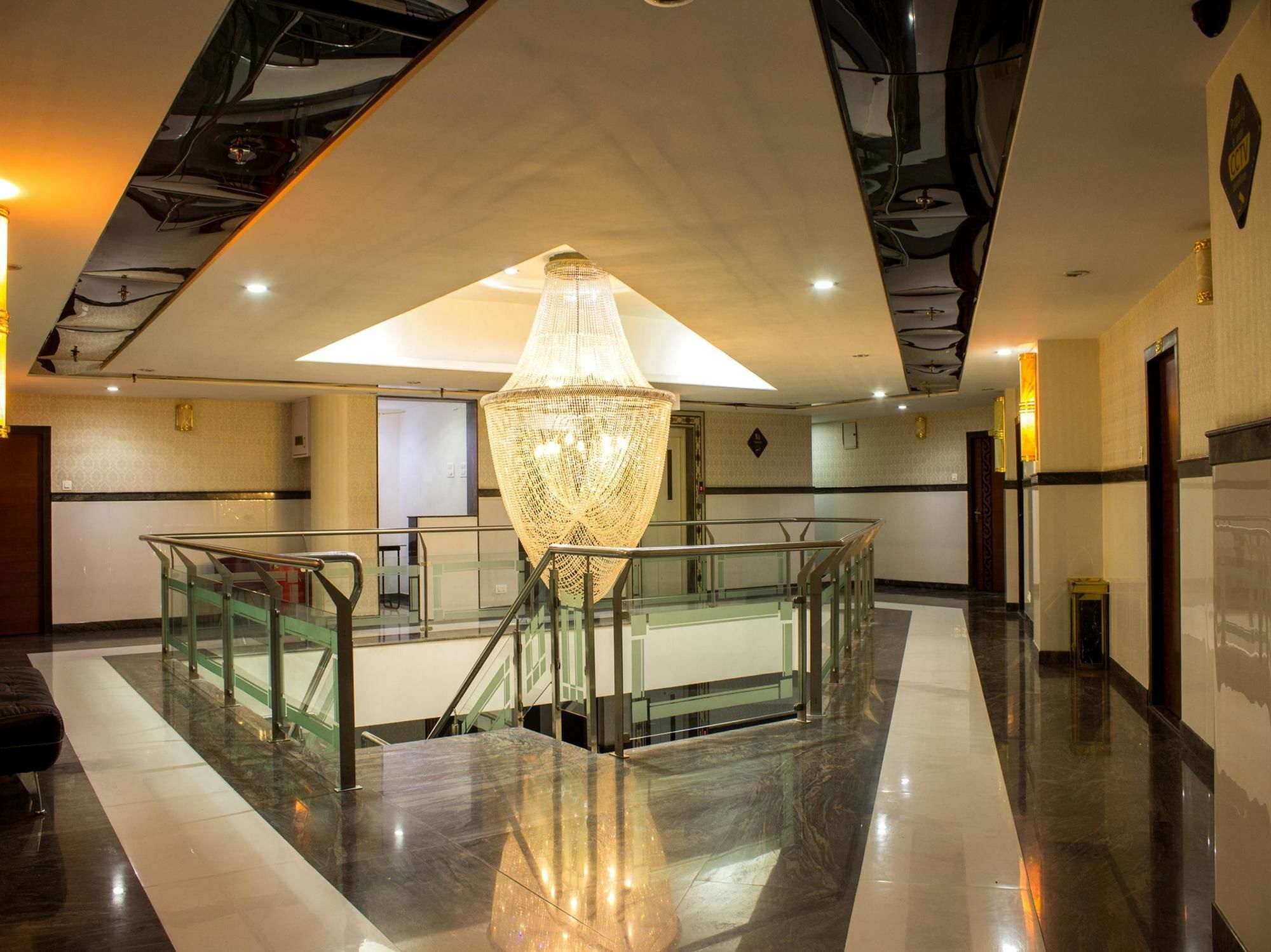 Treebo Trend Orient Grand Hotel Nagpur Exterior foto